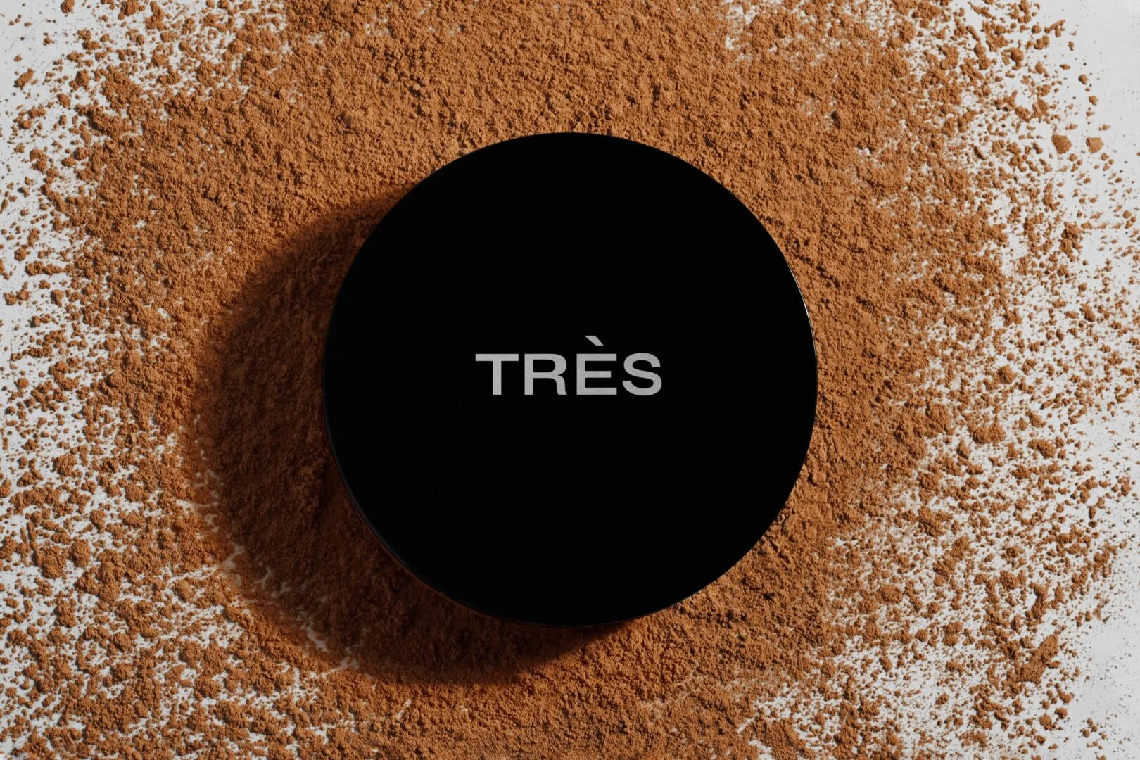 Tres — brand and packaging artwork, view 6